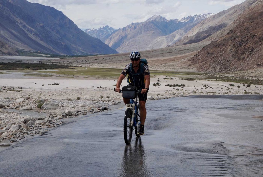 cycling Ladakh